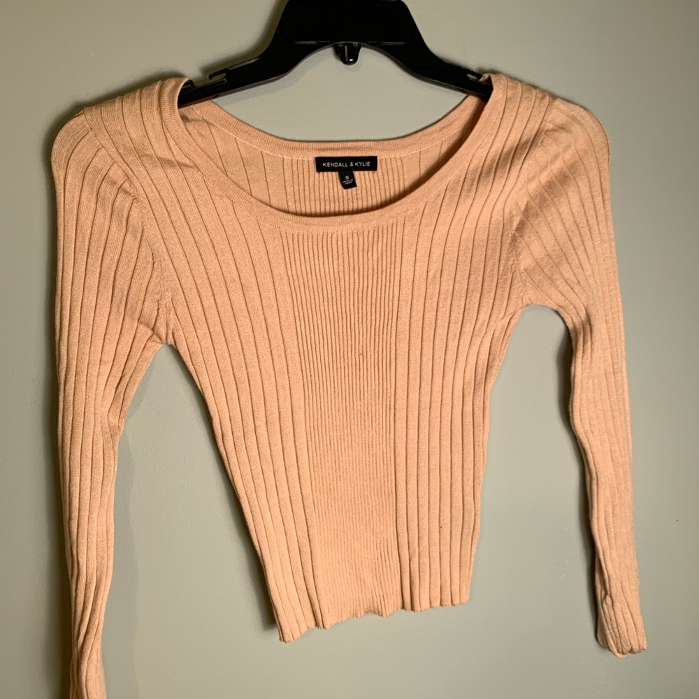 Kendal and Kylie scoop sweater
